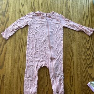 Kyte baby pink romper